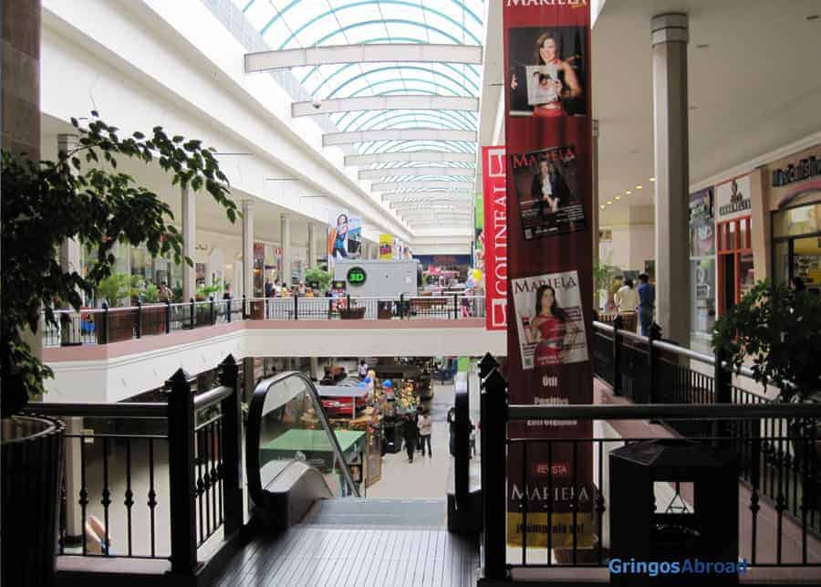 Inside Mall del Rio, Ecuador