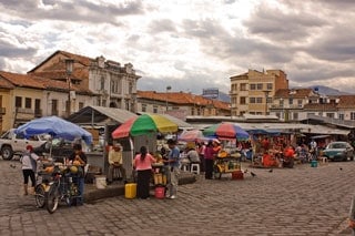 How To Shop at an Open Market in Ecuador