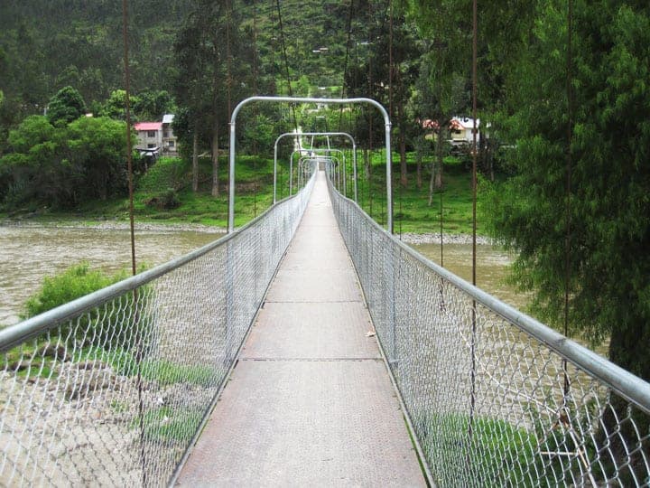 paute-ecuador-small-town-suspension-bridge