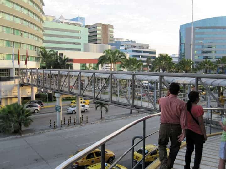 Mall del Sol walking bridge Guayaquil