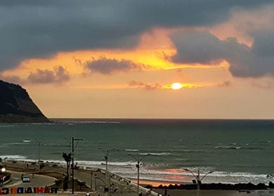 Sun-setting-in-Bahia-de-Caraquez