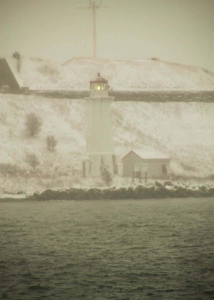 Georges island lighthouse