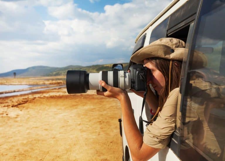 How to Choose the Best Camera for Safari [Buyers Guide]