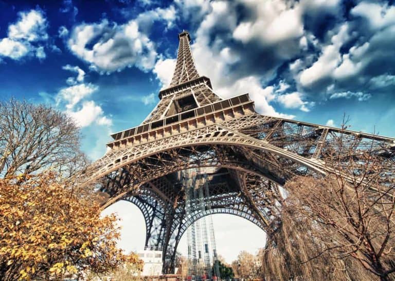 79 Facts about France (Travelers and Expats) Food, Culture, Visas, Geography