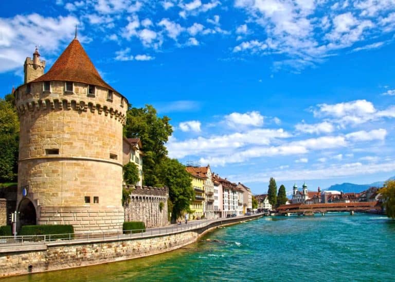 Moving to Lucerne Switzerland? 10 Things to Know (Cost of Living, Language, Culture…)