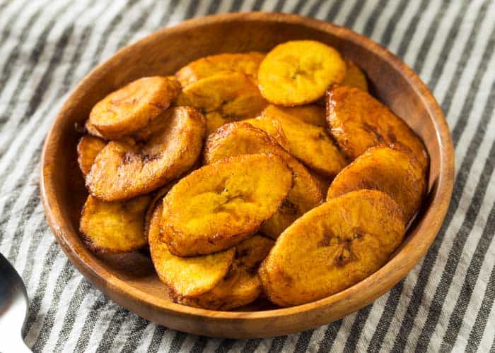 carbs in plantains